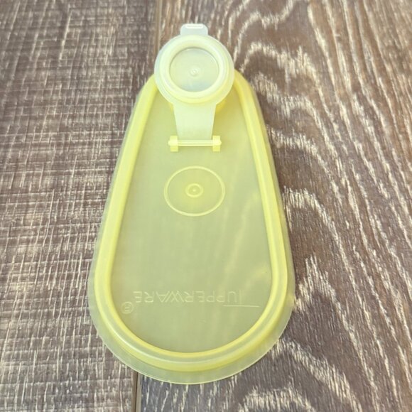 Vintage Tupperware Shelf Saver Stackable Container and Buddy Pitcher - Picture 13 of 16